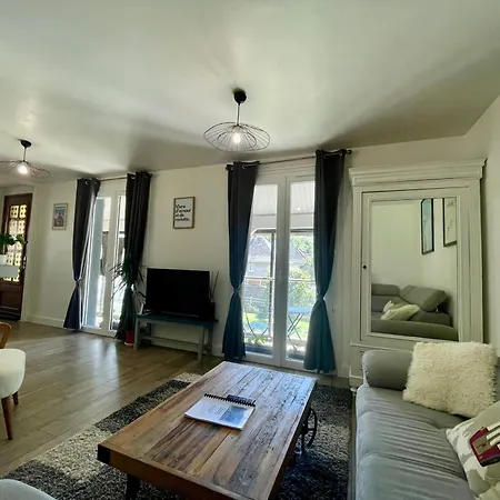 Bel Appartement Dans Residence Cheminee /Jardin Luz-Saint-Sauveur Buitenkant foto